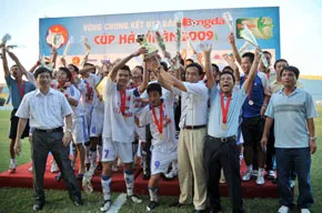 Sông Lam Nghệ An - Đồng Tháp 1-0: Tiếc cho Đồng Tháp