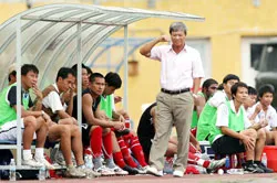 Vướng phải lời nguyền