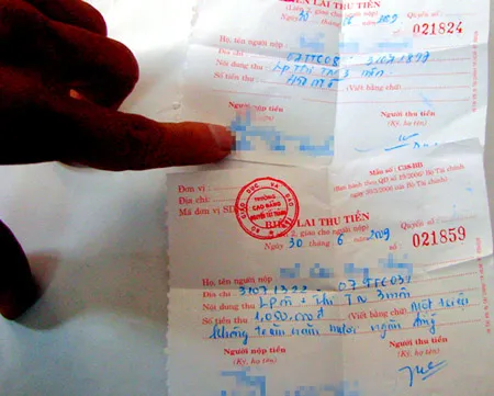Loạn phí thi tốt nghiệp đại học, cao đẳng