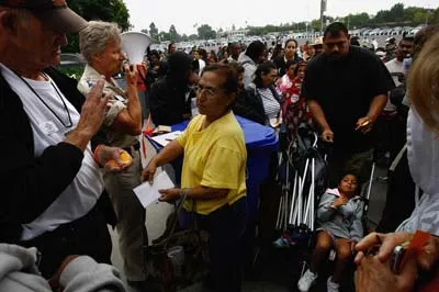 Gọi tên người bệnh vào khám qua loa phóng thanh