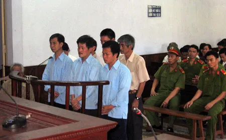 Vụ án lừa đảo lớn nhất Đà Nẵng: Giám đốc lừa lãnh án chung thân