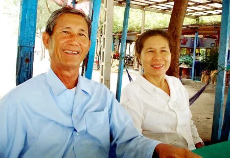 Vợ chồng ông Năm Tốt Vợ chồng ông Năm Tốt