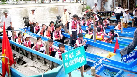 Những chuyến đò chở ước mơ