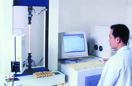 Phòng thí nghiệm Kymdan - nơi nghiên cứu để cho ra sản phẩm có chất lượng tốt nhất. Phòng thí nghiệm Kymdan - nơi nghiên cứu để cho ra sản phẩm có chất lượng tốt nhất.