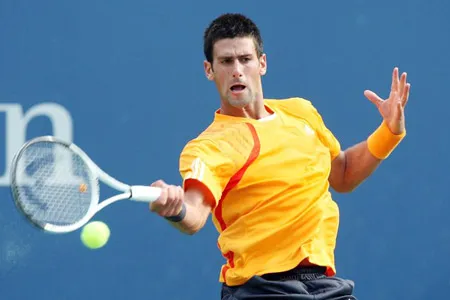 Ngày thi đấu thứ 10: Djokovic, Federer thắng sau 4 ván