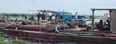 Sông Hương kêu cứu!