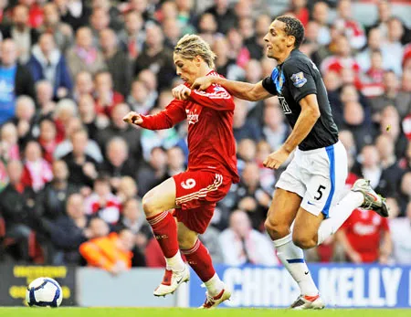 Rio Ferdinand: Một Beckham thứ nhì?