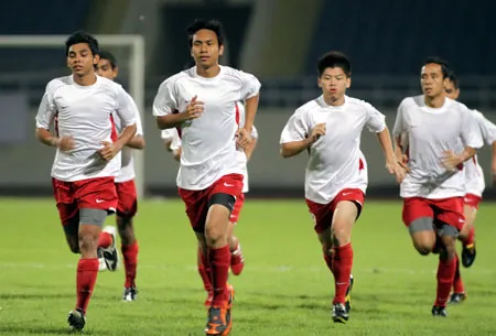 VFF Cup năm 2009 - Sân Mỹ Đình: Olympic Việt Nam - Olympic Singapore: Bẻ nanh sư tử non