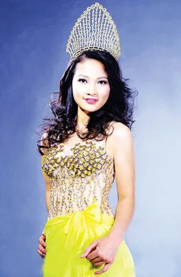 Trần Thị Quỳnh tham dự cuộc thi Hoa hậu quốc tế 2009