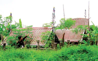 Tục táng ở Tây Nguyên - Chuyện kể ở làng Vai Trang