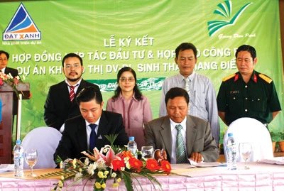 Lễ ký kết hợp đồng hợp tác đầu tư Dự án Khu Đô thị Giang Điền. Lễ ký kết hợp đồng hợp tác đầu tư Dự án Khu Đô thị Giang Điền.