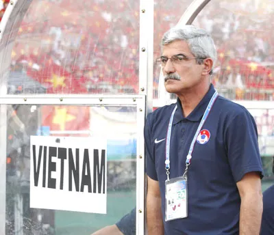 HLV Calisto. Ảnh: Nhật Anh HLV Calisto. Ảnh: Nhật Anh