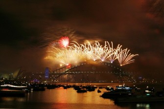 The New Year's Eve fireworks based on the theme 'Awaken the Spirit' explode over the Sydney Harbour Bridge on January 1, 2010 (AFP photo) The New Year's Eve fireworks based on the theme 'Awaken the Spirit' explode over the Sydney Harbour Bridge on January 1, 2010 (AFP photo)