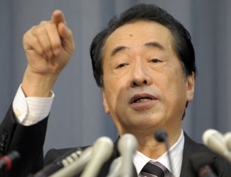 Newly appointed Japanese Finance Minister Naoto Kan at a press conference at the finance ministry in Tokyo on January 7, 2010 (AFP photo)