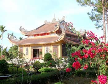 Bat Nha monastery located near Bao Loc town in the Central Highlands province of Lam Dong (Photo: SGGP) Bat Nha monastery located near Bao Loc town in the Central Highlands province of Lam Dong (Photo: SGGP)