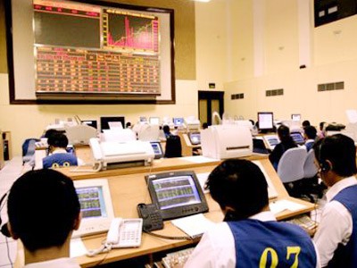 Banks should be prohibited from involvement in securities activities: economists ảnh 1 Banks should be prohibited from involvement in securities activities: economists ảnh 1