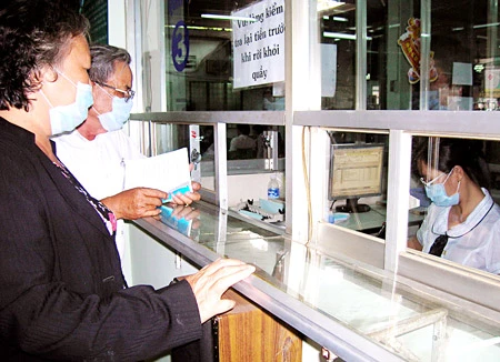 Bệnh viện Nhân dân 115 bán thuốc giá cao?