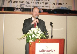 Mövenpick Saigon general manager Dominik Stamm announces the hotel’s five-month closing from March to July at a press briefing on Feb. 1 (Photo: Tuong Thuy) Mövenpick Saigon general manager Dominik Stamm announces the hotel’s five-month closing from March to July at a press briefing on Feb. 1 (Photo: Tuong Thuy)
