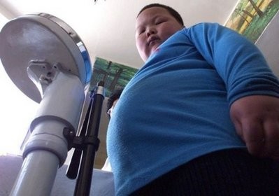 Australian researchers said a new study supported the use of lap-band surgery for severely overweight teenagers after it found the procedure helped them lose 80% of their excess fat. (AFP file) Australian researchers said a new study supported the use of lap-band surgery for severely overweight teenagers after it found the procedure helped them lose 80% of their excess fat. (AFP file)