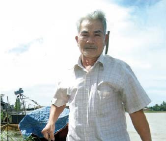 Ba Be, one of the "genies of the lamp" in Cho Moi District, An Giang Province (Photo: Lao Dong) Ba Be, one of the "genies of the lamp" in Cho Moi District, An Giang Province (Photo: Lao Dong)