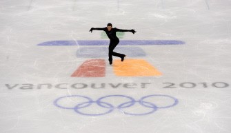 US' Evan Lysacek competes in the men's 2010 Winter Olympics figure skating short program in Vancouver on February 16, 2010. AFP PHOTO US' Evan Lysacek competes in the men's 2010 Winter Olympics figure skating short program in Vancouver on February 16, 2010. AFP PHOTO