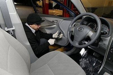 Toyota service technician Tungyio Saelee performs a recall repair on an accelerator pedal from a brand new Toyota Corolla at City Toyota on February 5, in Daly City, California. Toyota service technician Tungyio Saelee performs a recall repair on an accelerator pedal from a brand new Toyota Corolla at City Toyota on February 5, in Daly City, California.