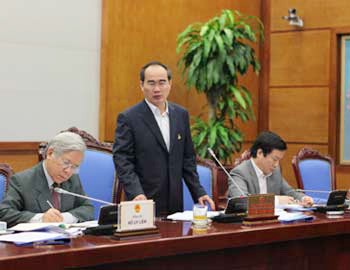 Deputy Prime Minister Nguyen Thien Nhan speaks at a meeting in Hanoi on February 25 to discuss the hosting of the seventh IEYI in Vietnam in December. (Photo: Chinhphu) Deputy Prime Minister Nguyen Thien Nhan speaks at a meeting in Hanoi on February 25 to discuss the hosting of the seventh IEYI in Vietnam in December. (Photo: Chinhphu)