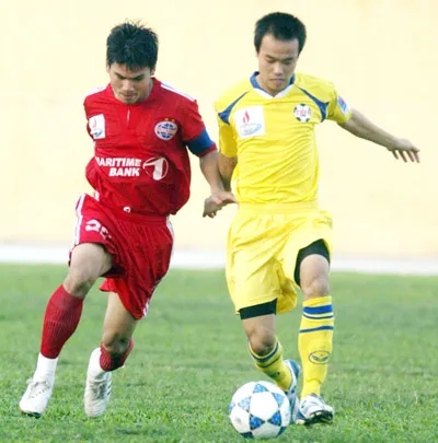 Petro Vietnam Gas V-League 2010. Dư âm vòng 1: Lộ mặt thật?