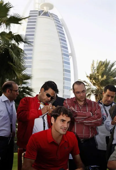 Federer rút lui