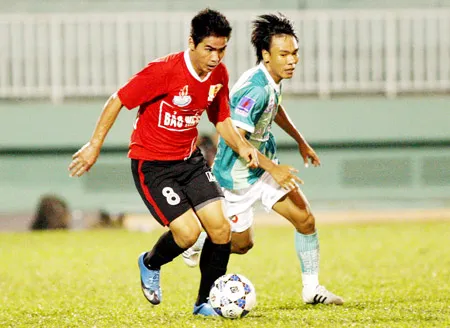 V-League 2010: Sự cố chân ga