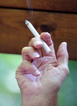 While lung cancer is commonly believed to be the preserve of people who smoke or who have smoked, 10 percent of all lung cancer patients worldwide are "never smokers". AFP file While lung cancer is commonly believed to be the preserve of people who smoke or who have smoked, 10 percent of all lung cancer patients worldwide are "never smokers". AFP file