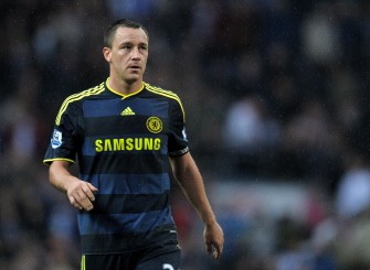Chelsea's English defender John Terry reacts as he leaves the field after a 1-1 draw with Blackburn Rovers on March 21, 2010. AFP PHOTO Chelsea's English defender John Terry reacts as he leaves the field after a 1-1 draw with Blackburn Rovers on March 21, 2010. AFP PHOTO