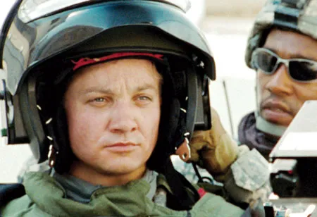 Jeremy Renner, vai Will James. Jeremy Renner, vai Will James.