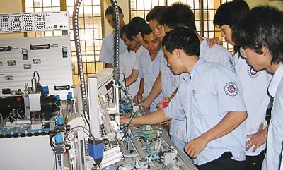 Chuyện học nghề của thanh niên nông thôn: Nghịch lý thiếu - thừa