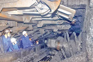 Phiên họp thứ 29 Ủy ban Thường vụ Quốc hội: Tăng thu ngân sách từ hoạt động khoáng sản