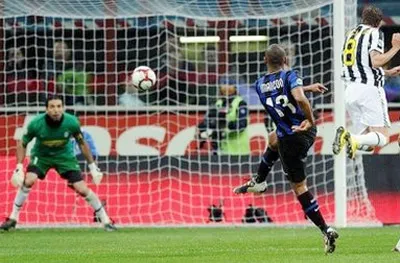 Hạ Juventus 2 - 0, Inter giành lại ngôi đầu ảnh 2 Hạ Juventus 2 - 0, Inter giành lại ngôi đầu ảnh 2