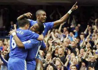 Đại thắng Stoke City, Chelsea giành lại ngôi đầu ảnh 2 Đại thắng Stoke City, Chelsea giành lại ngôi đầu ảnh 2