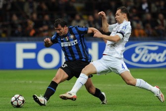 Inter Milan's Serbian midfielder Dejan Stankovic (L) fights for the ball with Cska Moscow's defender Sergei Ignashevich during their Champions League first leg of quarter-finals football match Inter Milan vs CSKA Moscow on March 31, 2010 at San Siro stadium in Milan . AFP PHOTO Inter Milan's Serbian midfielder Dejan Stankovic (L) fights for the ball with Cska Moscow's defender Sergei Ignashevich during their Champions League first leg of quarter-finals football match Inter Milan vs CSKA Moscow on March 31, 2010 at San Siro stadium in Milan . AFP PHOTO