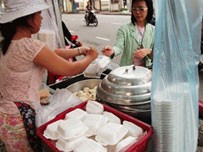 The public has expressed doubts over the findings polystyrene foam food packages produced in Vietnam don’t pose a health threat The public has expressed doubts over the findings polystyrene foam food packages produced in Vietnam don’t pose a health threat
