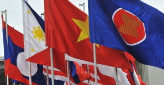 Flags of Southeast Asian Nations (ASEAN) are seen flying at Hanoi's Noi Bai international airport where ASEAN leaders keep arriving to attend the 16th ASEAN Summit on April 8, 2010. AFP photo Flags of Southeast Asian Nations (ASEAN) are seen flying at Hanoi's Noi Bai international airport where ASEAN leaders keep arriving to attend the 16th ASEAN Summit on April 8, 2010. AFP photo