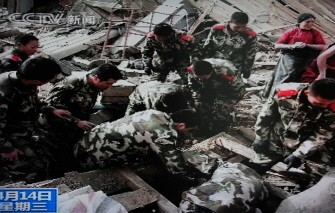 This frame grab taken off Chinese state CCTV shows Chinese military searching through the rubble of collapsed buildings following a strong earthquake in Yushu County in northwest China's Qinghai province on April 14, 2010. AFP photo This frame grab taken off Chinese state CCTV shows Chinese military searching through the rubble of collapsed buildings following a strong earthquake in Yushu County in northwest China's Qinghai province on April 14, 2010. AFP photo