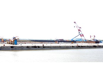 All boats have been banned from traveling on the Saigon River’s My Canh area in District 1, HCMC from now until April 27 to accommodate construction of the Thu Thiem Tunnel (Photo: SGGP) All boats have been banned from traveling on the Saigon River’s My Canh area in District 1, HCMC from now until April 27 to accommodate construction of the Thu Thiem Tunnel (Photo: SGGP)