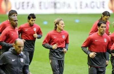 Atletico Madrid players are seen during a training session on April 28, at Anfield stadium in Liverpool, on the eve of their UEFA Europa League semi-final second leg match against Liverpool. AFP photo Atletico Madrid players are seen during a training session on April 28, at Anfield stadium in Liverpool, on the eve of their UEFA Europa League semi-final second leg match against Liverpool. AFP photo