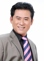 NSƯT Tạ Minh Tâm nồng nàn cùng “Tình ca đỏ”