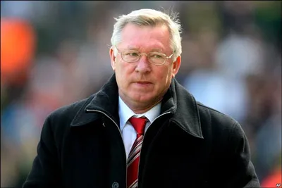 Ông già Alex Ferguson thừa nhận cơ may vô địch xa dần