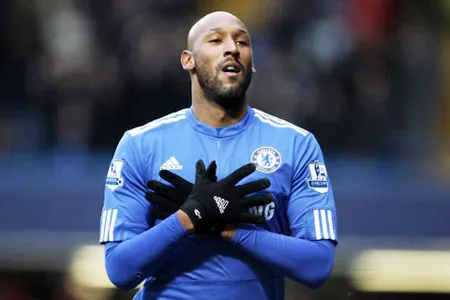 Chelsea vẫn giữ ngôi đầu bảng