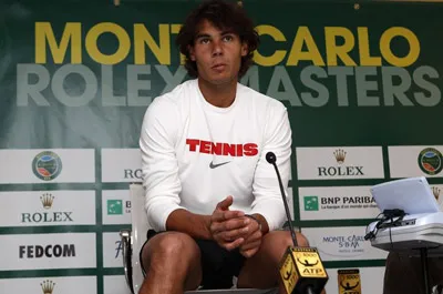 Rafael Nadal trả lời phỏng vấn: “Tôi không phải vô địch thiên hạ!”