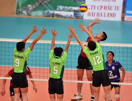 Cúp bóng chuyền Hùng Vương 2010: Không thể gây bất ngờ