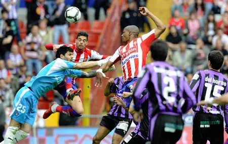 La Liga: Nhìn từ cuộc chiến trụ hạng - Hấp dẫn không ngờ