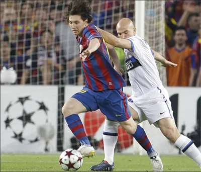 Messi (trái) thi đấu đầy nỗ lực nhưng không thể giúp Barca giành quyền đi tiếp. Messi (trái) thi đấu đầy nỗ lực nhưng không thể giúp Barca giành quyền đi tiếp.